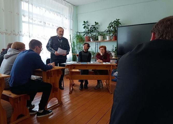 встреча членов Союза писателей России поэта и прозаика Валерия Дмитриевского